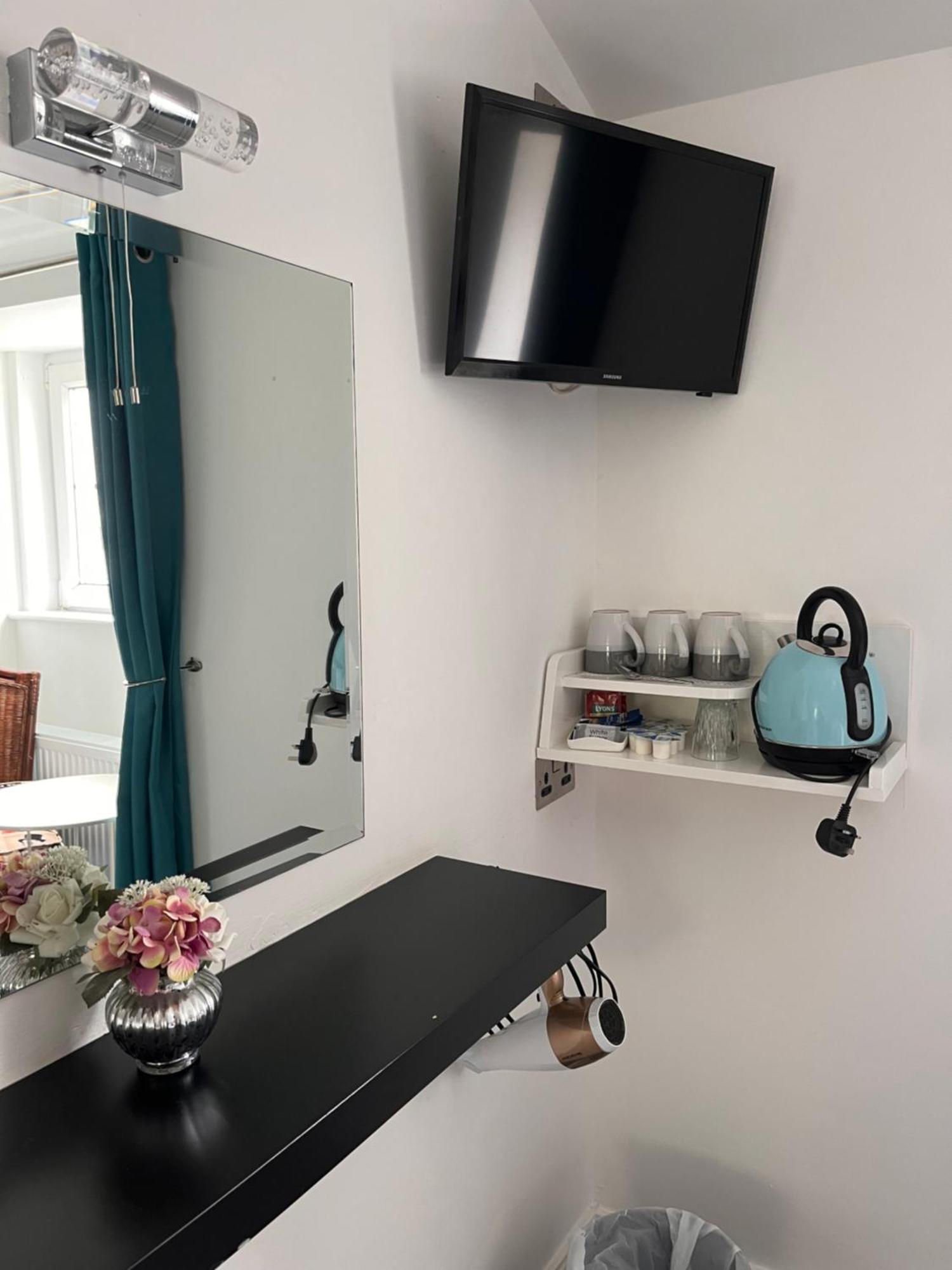 Hotel The Light House Galway Pokoj fotografie